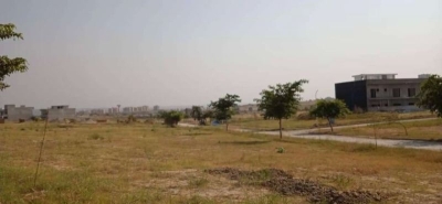 7 Marla Corner Develop Possession Plot For Sale In Gulberg Green Islamabad Block V