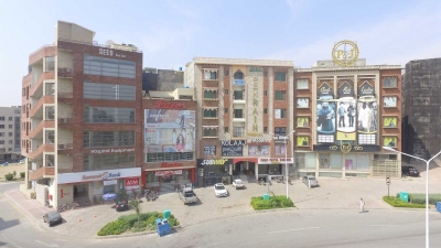 LG SHOP FOR SALE IN CIVIC CENTER BAHRIA TOWN PHASE 4 ISLAMABAD.