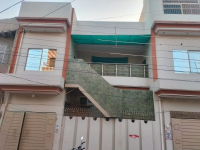 Beautiful 8 Marla triple storey house For sale in U- block New Multan