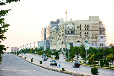 J- Block 10 Marla main boulevard plot available For sale in Gulberg Residencia Islamabad 