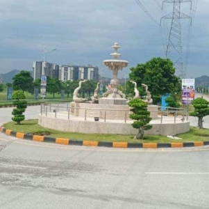 10 Marla Plot For Sale In Block E Mpchs Multi Garden B-17 Islamabad