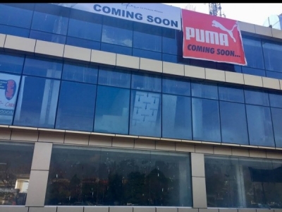 Ground Floor Commercial Shop Available For Rent in I-8/Markaz slamabad