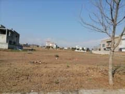 10 Marla Plot Available For Sale in BAHRIA ENCLAVE  Sector A Islamabad