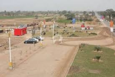 10 Marla Residential plot available for sale in E-12/2 Islamabad 