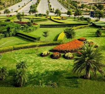 1 kanal plot file available for sale in Gulberg green  E Block Islamabad 