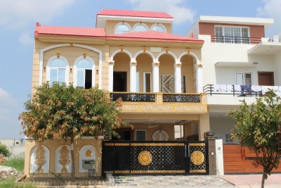 7 marla double storey house for sale in block L gulberg residencia