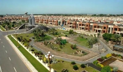 10 Marla Plot Available For sale in BAHRIA TOWN Phase 8 Rawalpindi