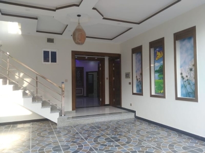 1 Kanal House Available For Sale in E-Block 1 Kanal House Available For Sale in Soan Garden Islamabad 