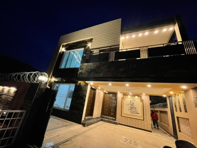  VIP 10 Marla Designer House for sale in Bahria Phase 8, Sector L, Rawalpindi 