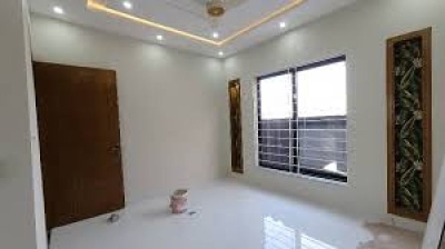 4 Marla Double Unit House Available For Sale In D 12/1 Islamabad