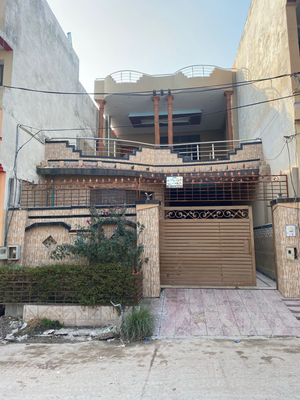 Double unit house for sale at prime location wakeel colony Air port housing society 