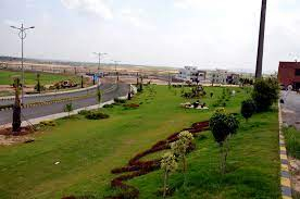 Developed Block A 5 Marla Commercial Plot for sale in  Top City Islamabad